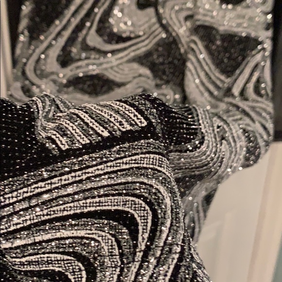 Shades of Grey | Sequin Mini - Picture 3 of 7